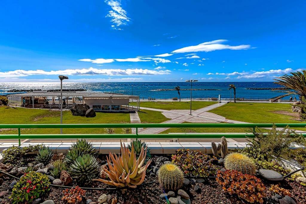 Apartment In Complex Altamira With Direct Ocean View Costa Adeje  Buitenkant foto