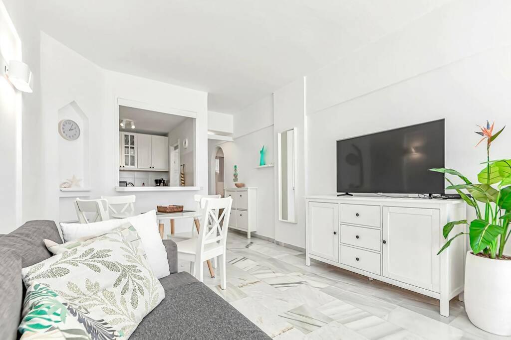 Apartment In Complex Altamira With Direct Ocean View Costa Adeje  Buitenkant foto