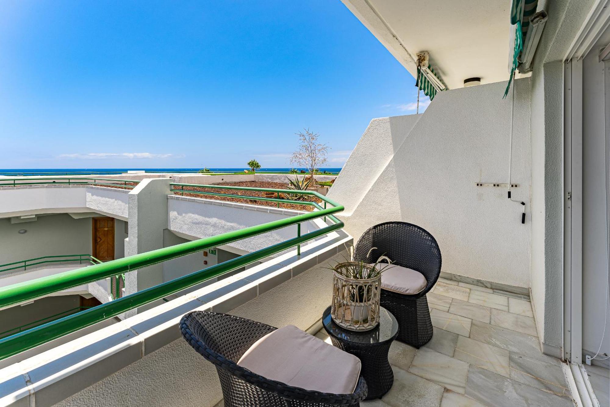 Apartment In Complex Altamira With Direct Ocean View Costa Adeje  Buitenkant foto
